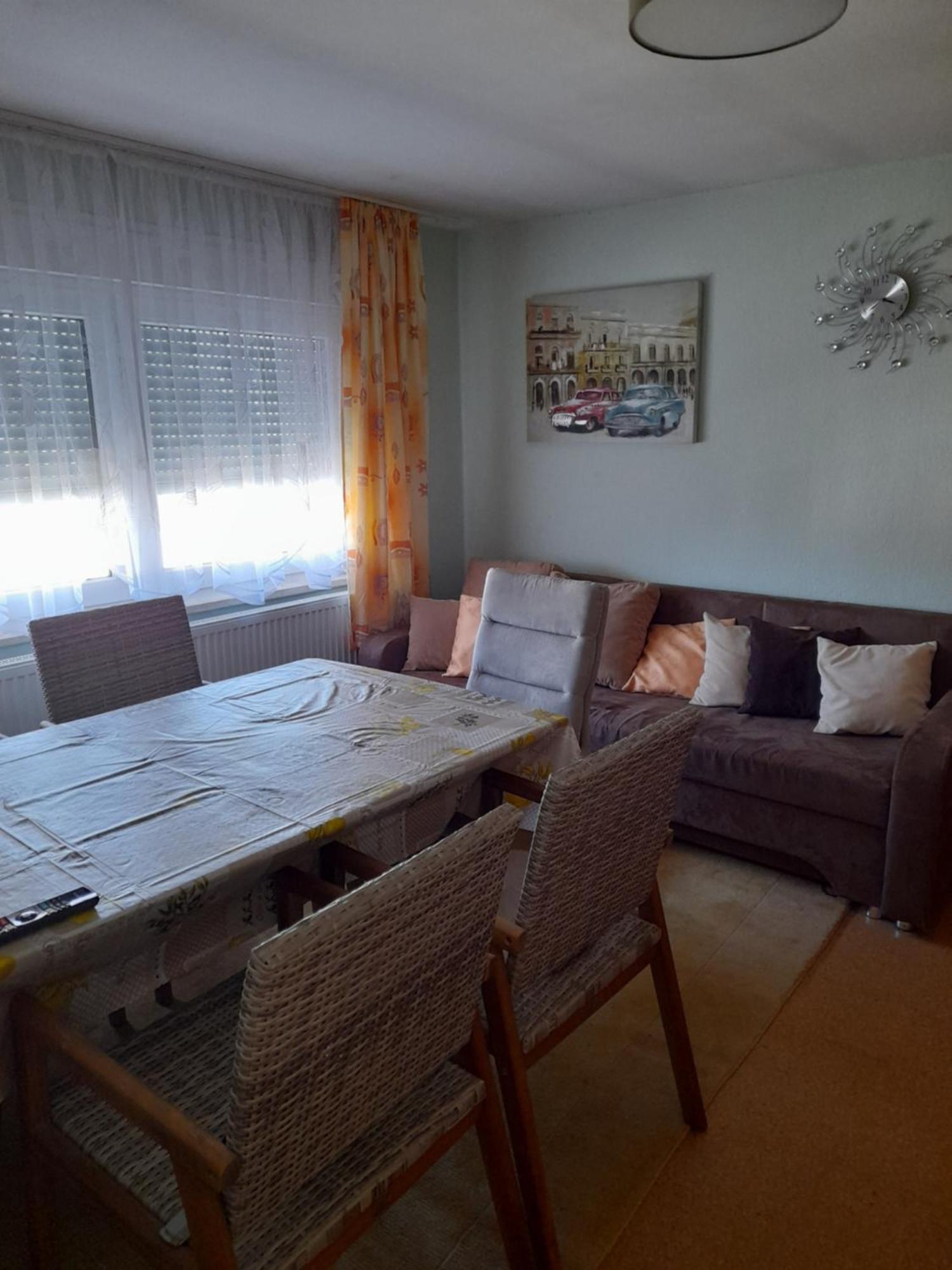 Haus Am Huegel Apartment Altstrimmig ภายนอก รูปภาพ